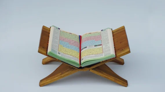 Keutamaan Menghafal Al-Quran: Panduan Lengkap & Manfaatnya